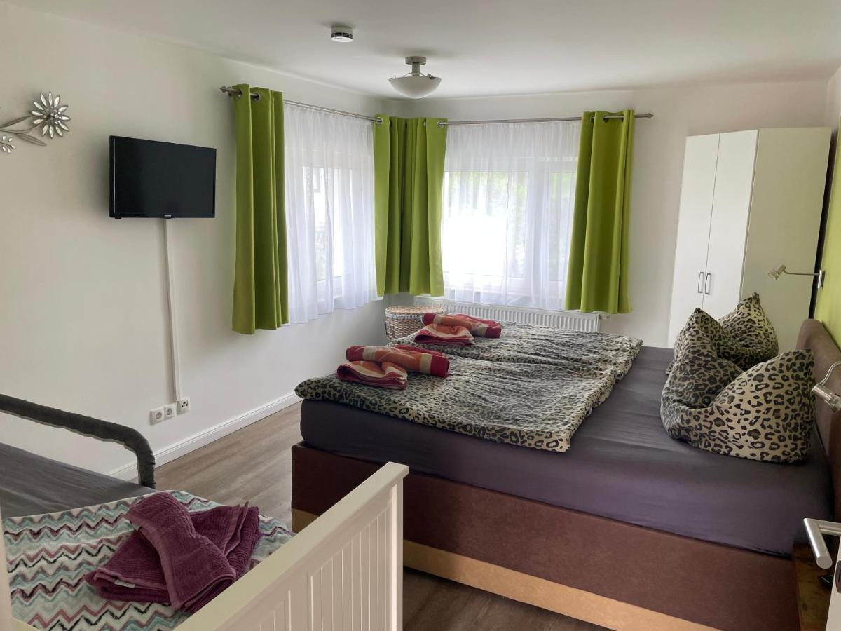 Ferienwohnung Fiene Groß Zicker Екстериор снимка
