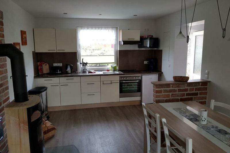 Ferienwohnung Fiene Groß Zicker Екстериор снимка